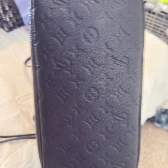 Louis Vuitton Black Embossed Tote - Picture 6 of 6
